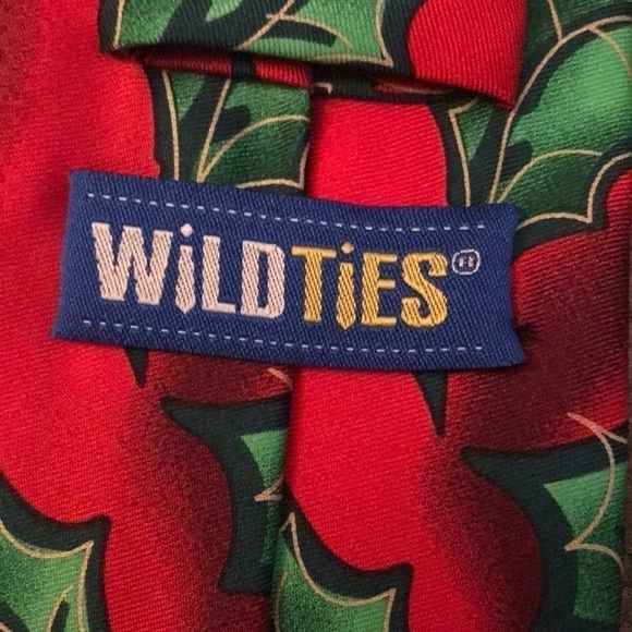 Christmas Tie - Picture 4 of 5